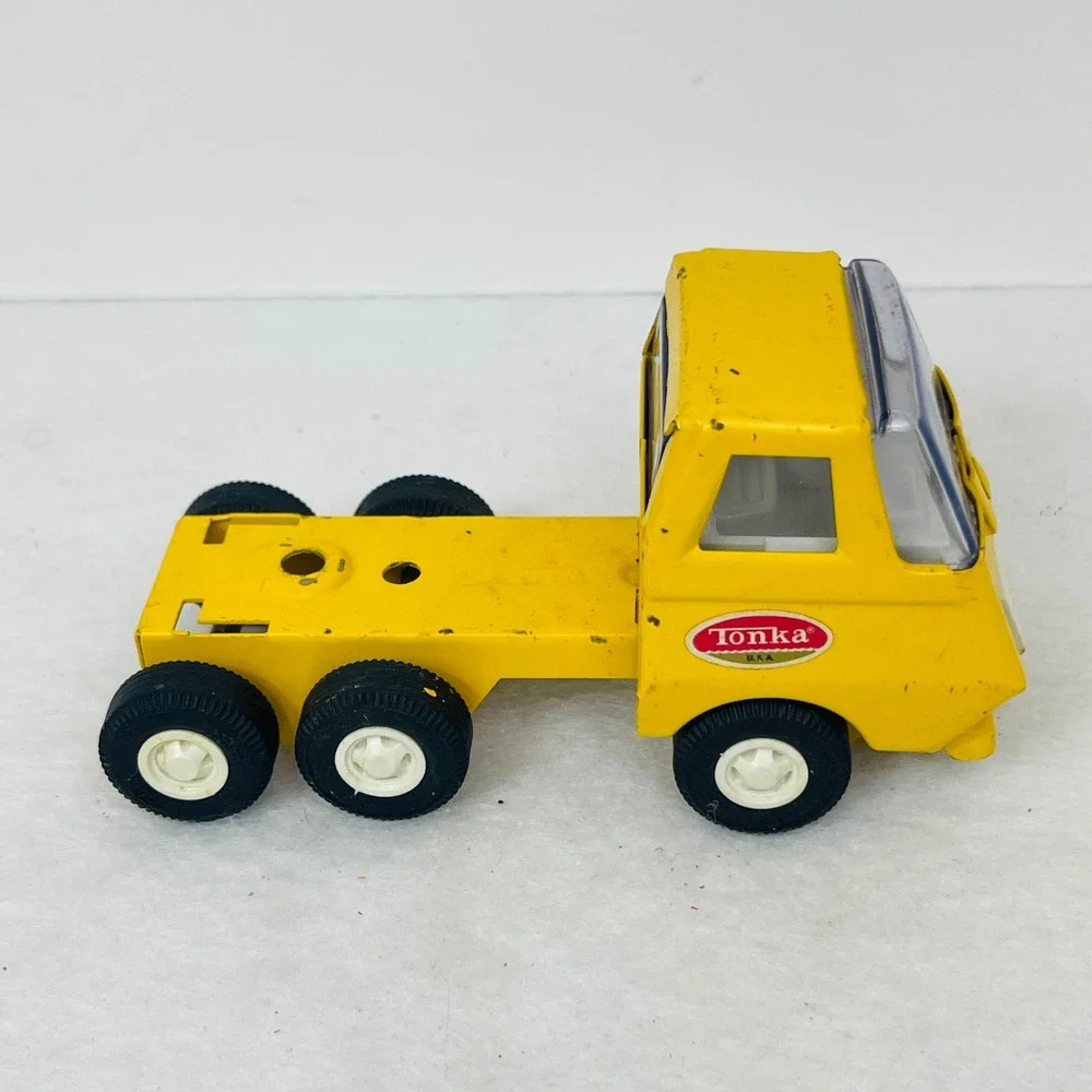 Vintage Tonka USA Pressed Steel Semi Truck Cab Yellow Diecast Toy 4.75 Inch